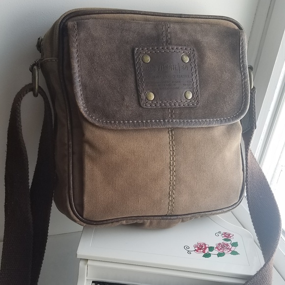 100% authentic Fossil crossbody satchel messenger - Picture 4 of 8